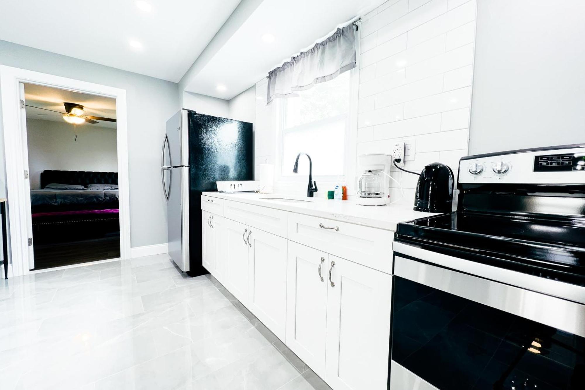 2 Homes, 1 Stay-7Br Niagara Falls Compound Exteriör bild